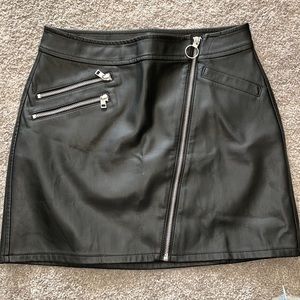 Express Black Zip-up Faux Leather Mini Skirt